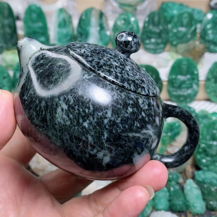 未镶嵌独山玉颈饰