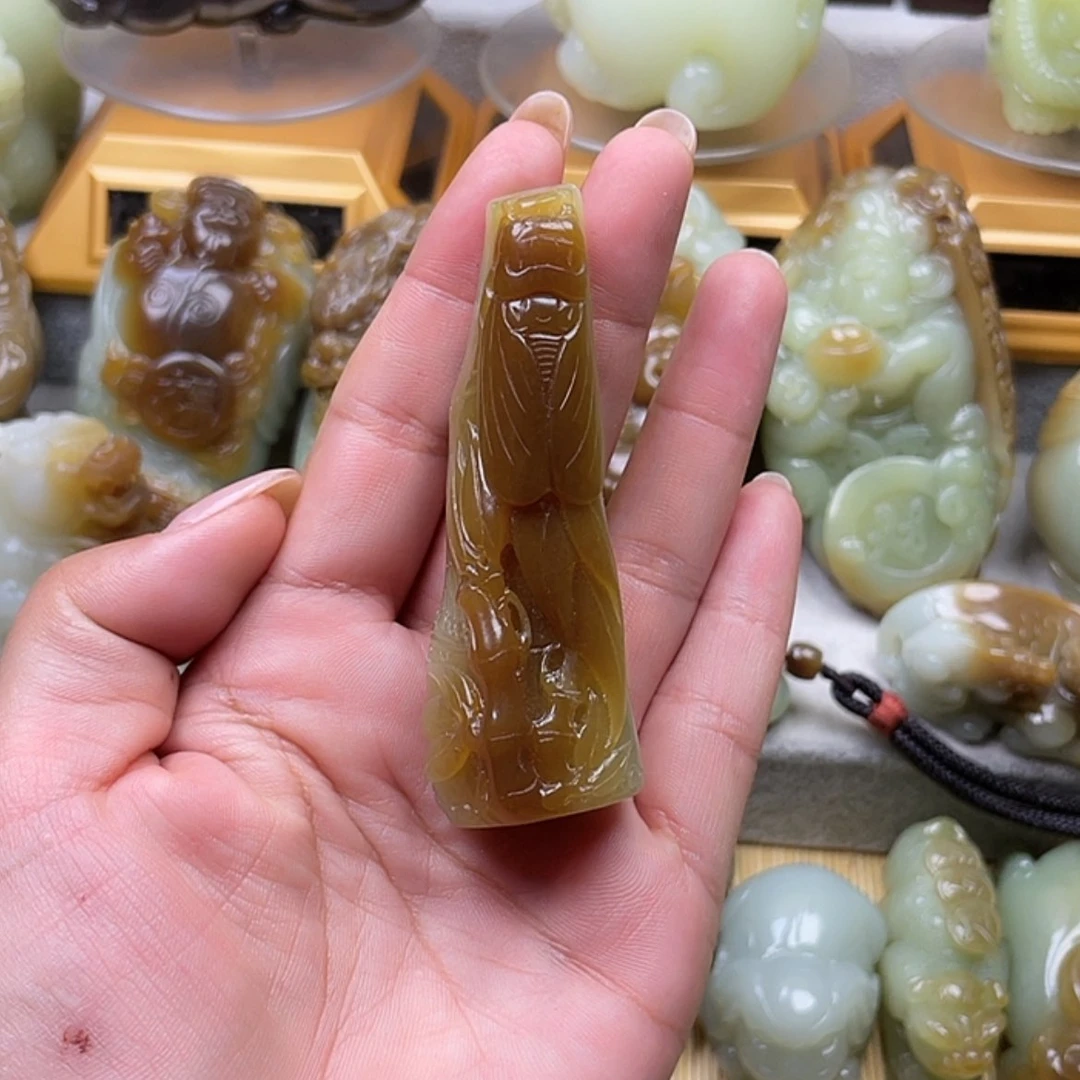 【闪购商品】和田玉未镶嵌挂件浩***?