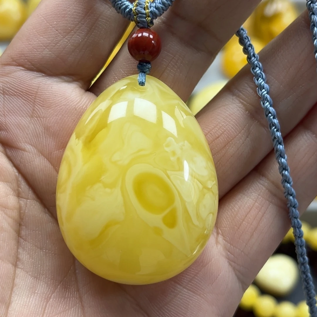 蜜蜡未镶嵌珠宝奇石