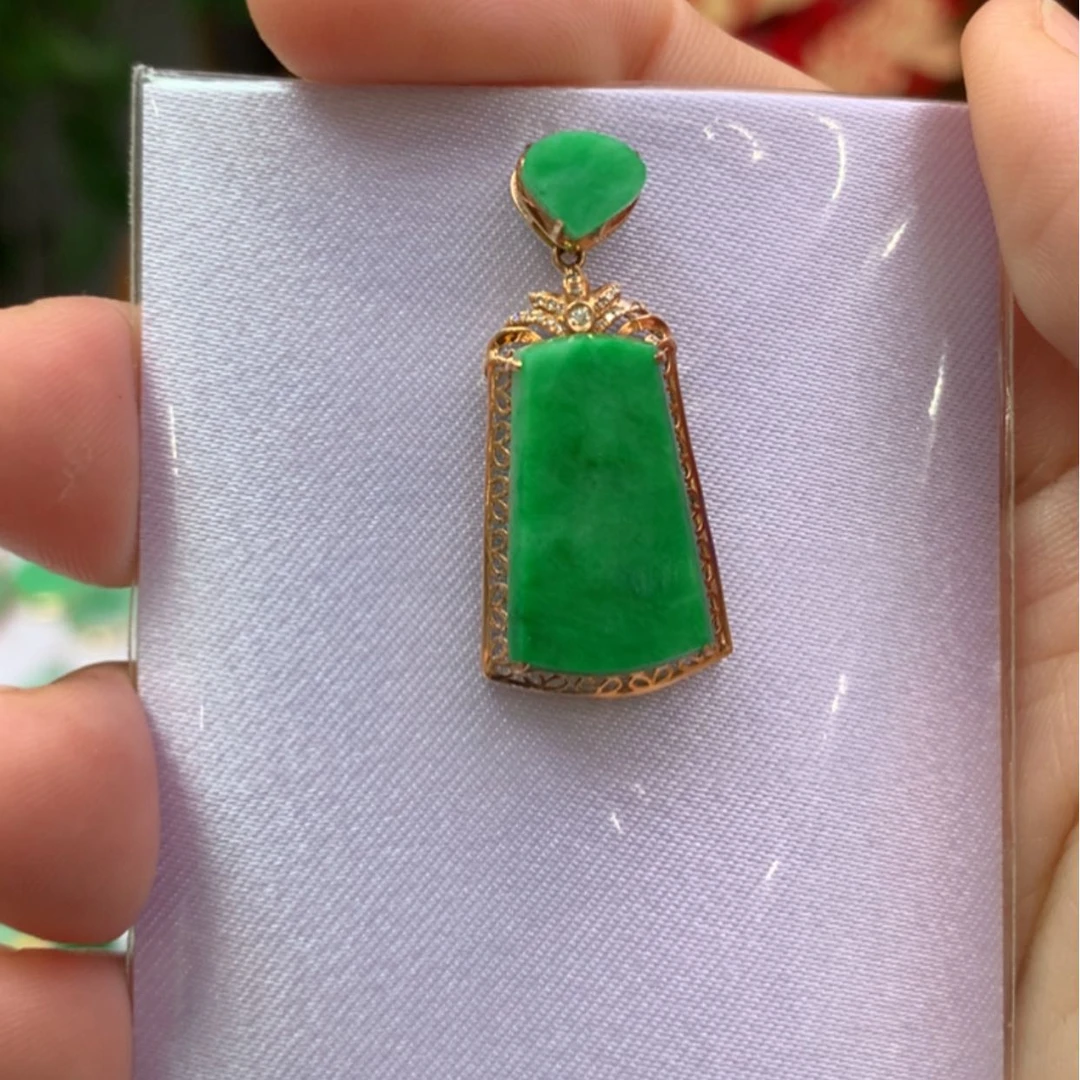 【闪购商品】翡翠颈饰18K金镶嵌金***?翡翠首饰