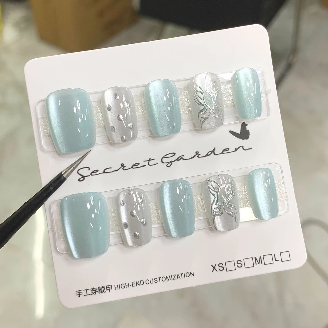 纯手工夏季蓝色猫眼显白穿戴甲夏日小清新学生美甲贴片可拆卸甲片