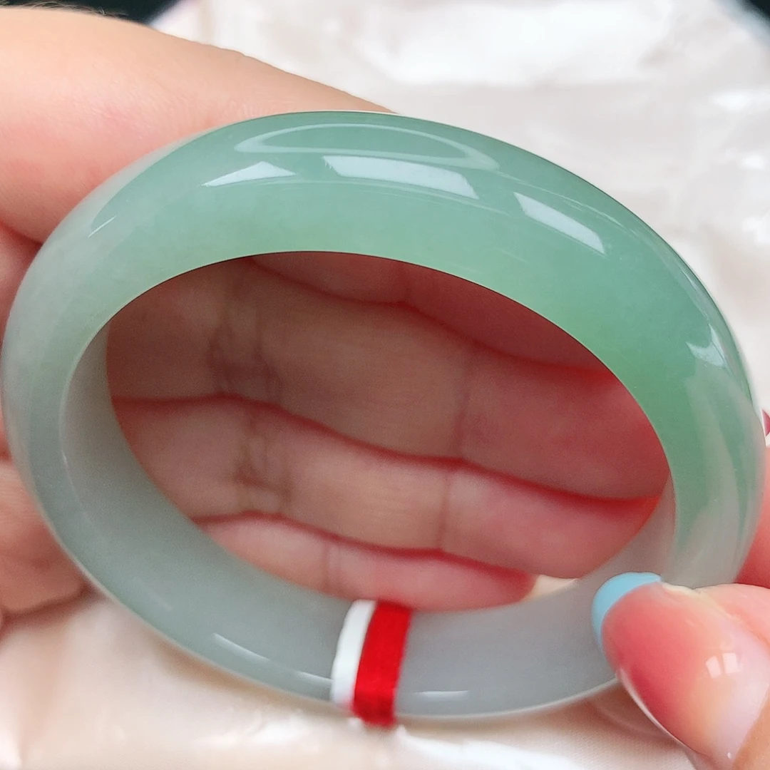 未镶嵌手镯翡翠16冰胶绿半山水