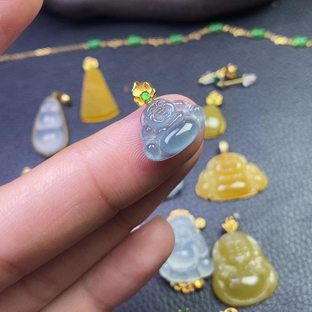 吊坠(不含链)18K金镶嵌翡翠