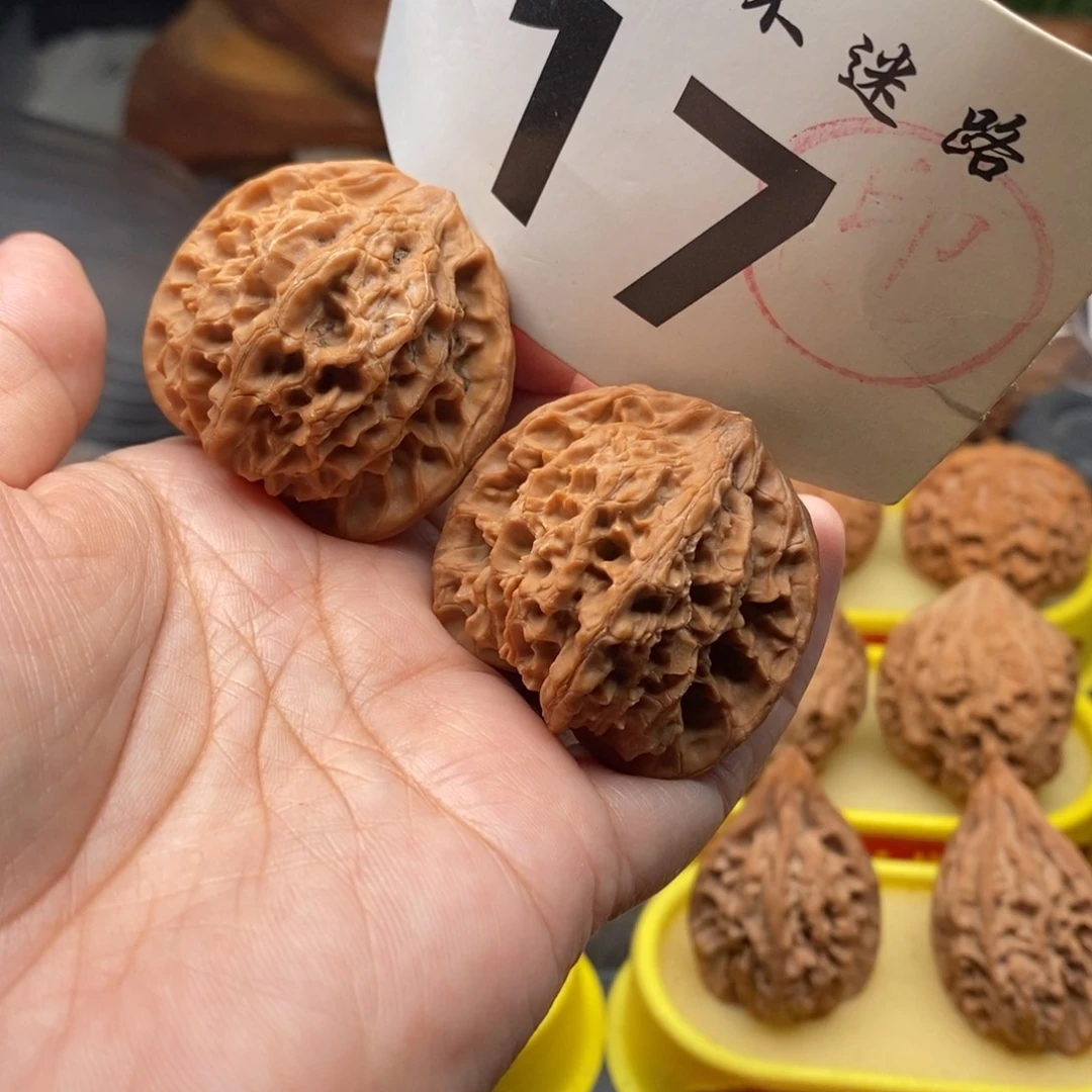 把件文玩核桃41全品平顶也叫凤凰岭