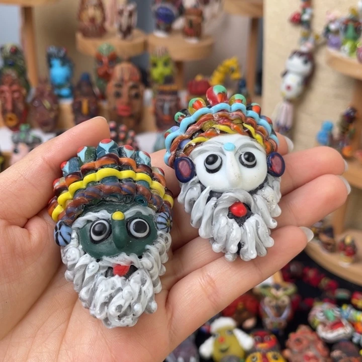 10 腓尼基琉璃老国王1只