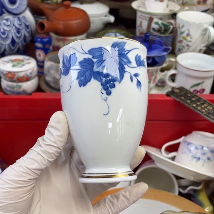他家瓷器真美…开播了