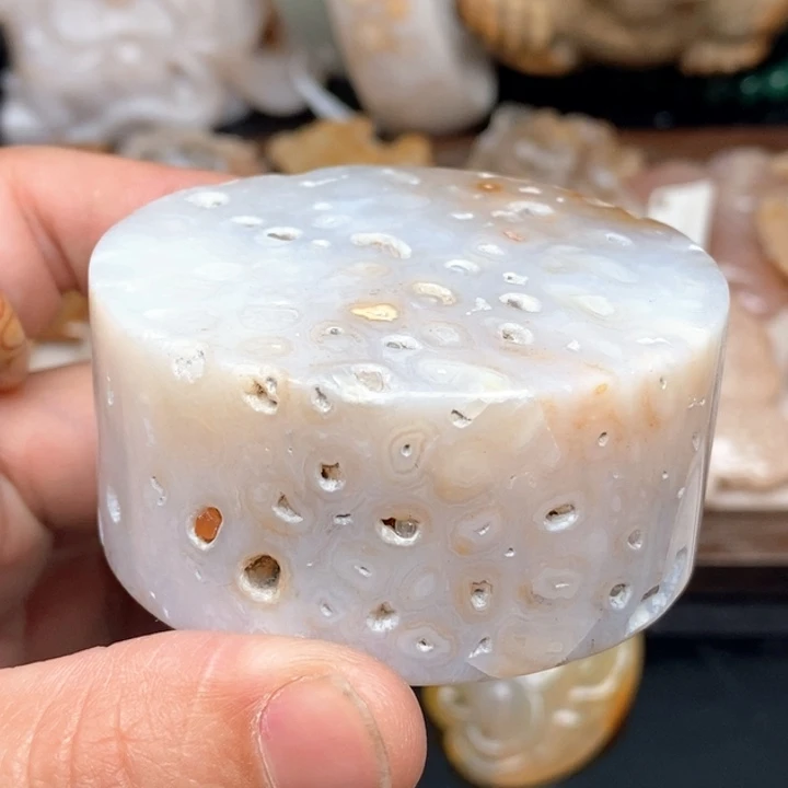 硅化珊瑚（珊瑚玉）手镯未镶嵌