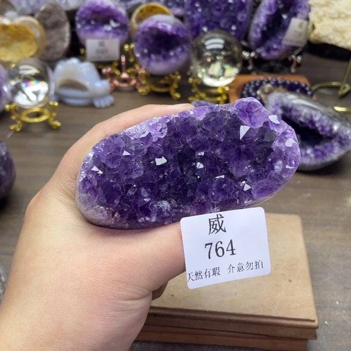未镶嵌珠宝半成品水晶