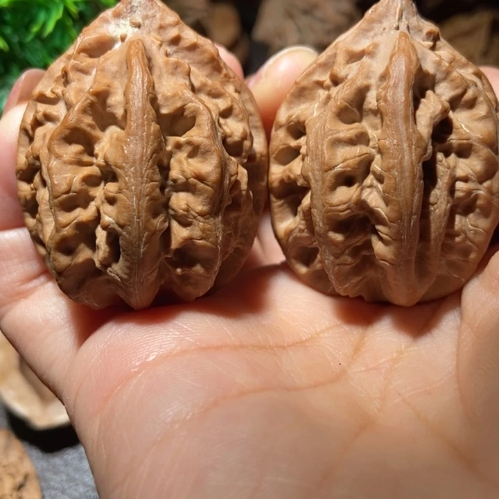 把件文玩核桃东北楸子小雪14