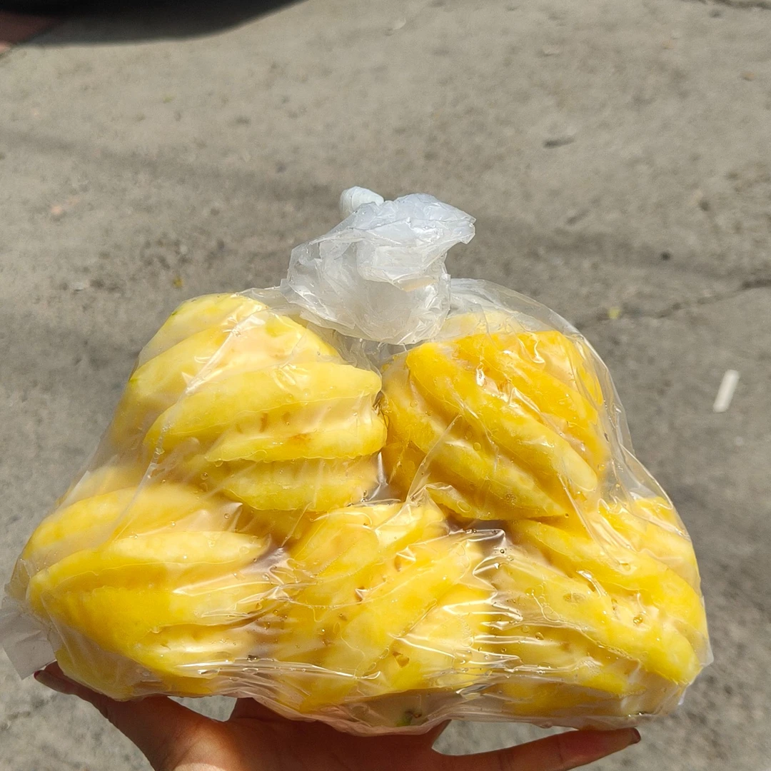 果切【鲜果速送】泰国小菠萝一袋2斤左右