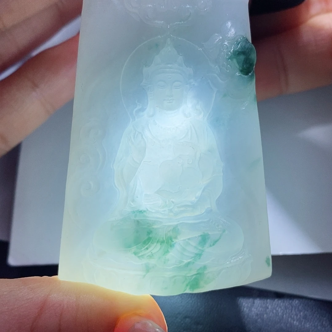 定制翡翠未镶嵌翡翠