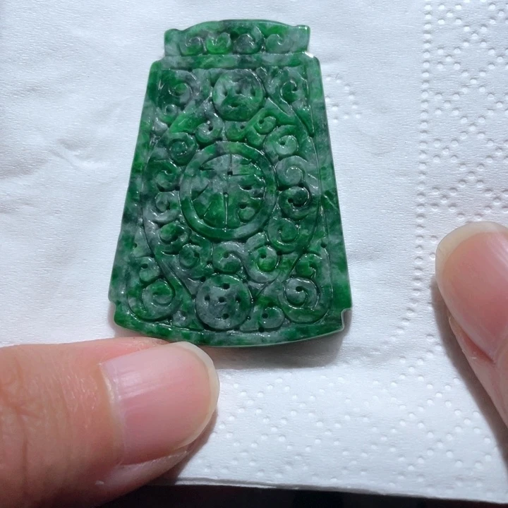 【闪购商品】翡翠颈饰未镶嵌天然翡翠