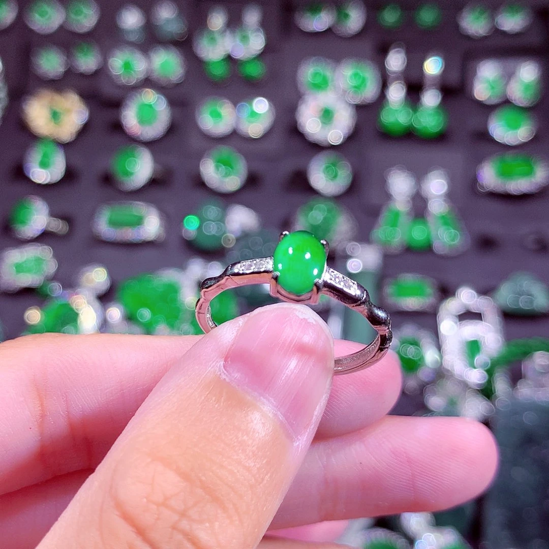 翡翠未镶嵌颈饰天然