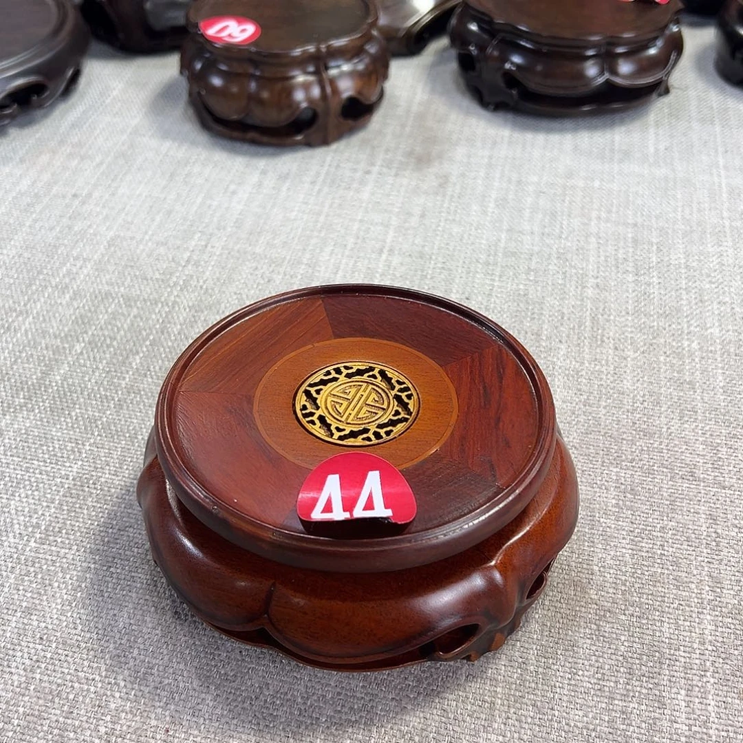 ✎***࿐红木底座精雕工艺品