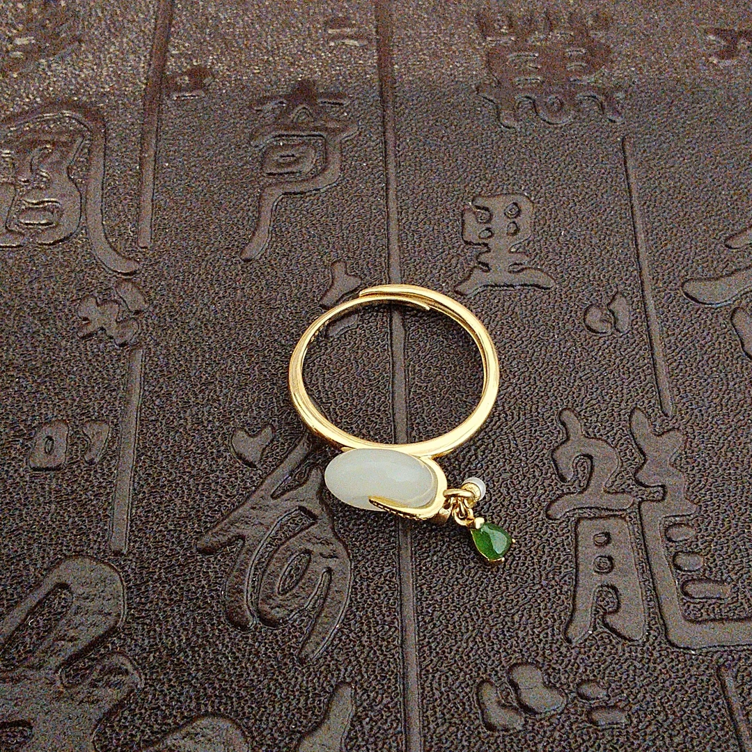 925银镀金和田玉戒指