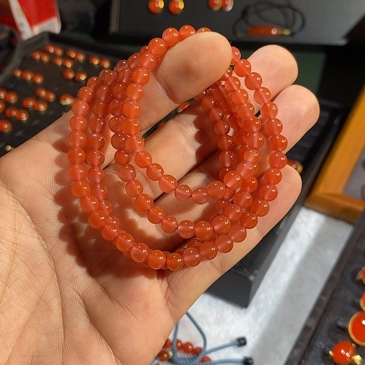 南红玛瑙手链未镶嵌