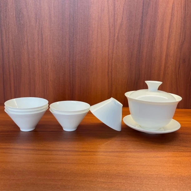 潮州薄胎骨瓷茶具元宝盖碗盖下110毫升加6只35毫升斗笠杯功夫茶具