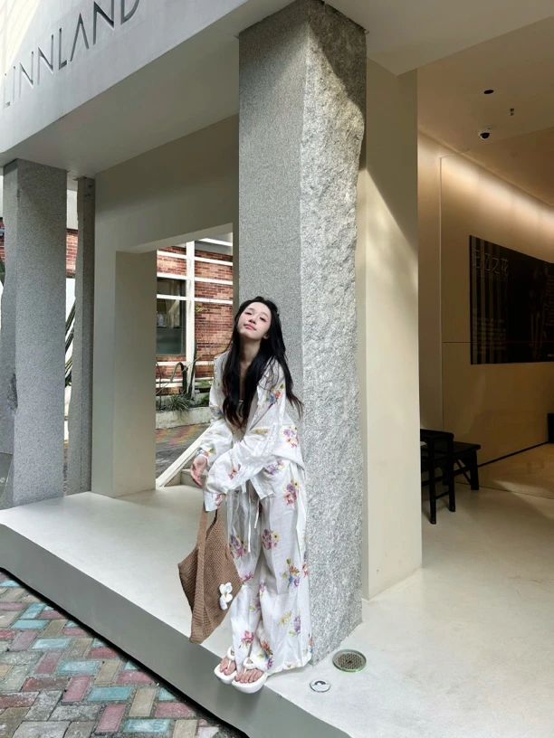 Chéng Style-夏季植物系碎花减龄慵懒气质上衣+裤子（现货）