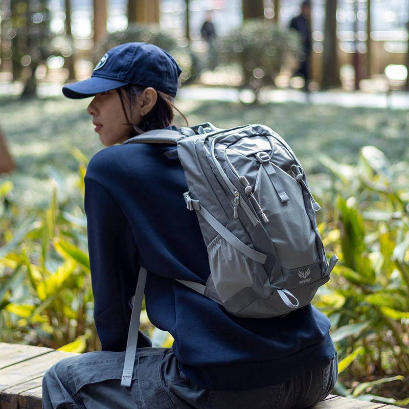 江麒户外轻便登山包徒步旅行旅游爬山背包男女士大容量运动双肩包
