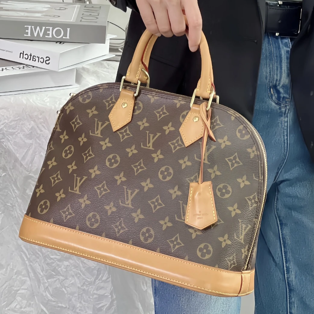 99新 LouisVuitton/路易威登 可乐/LV贝壳bb/98新