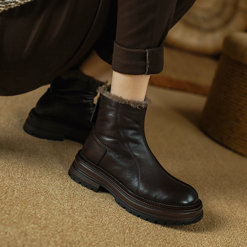 2025秋冬新款后拉链加绒棕色短靴厚底复古百搭学院风英伦切尔西靴