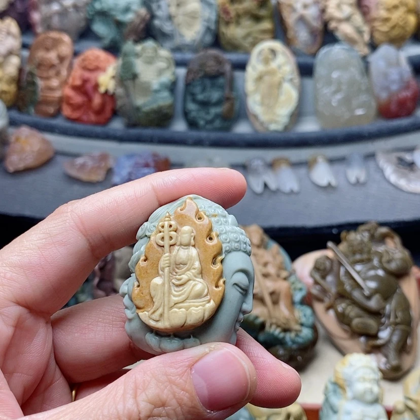 【闪购商品】定制石英质玉吊坠未镶嵌