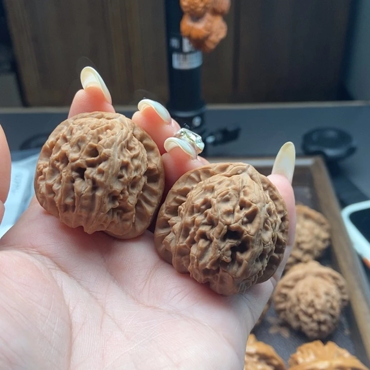 吊坠文玩核桃白狮子38