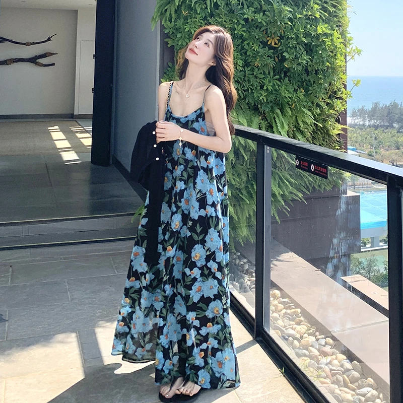 海边度假碎花吊带连衣裙女2025夏季针织衫气质雪纺法式沙滩裙套装