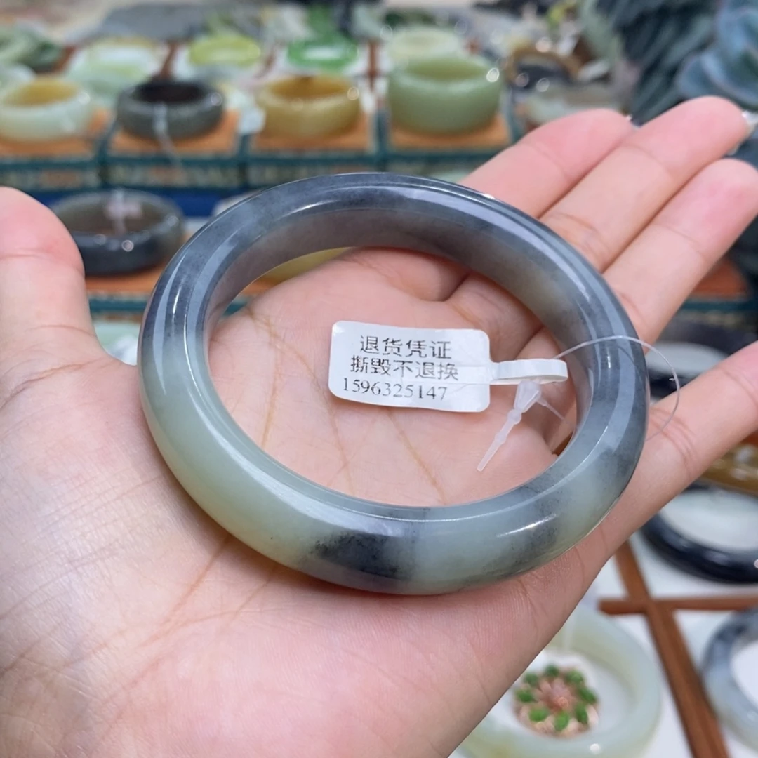 和田玉未镶嵌手镯和田玉籽青花57