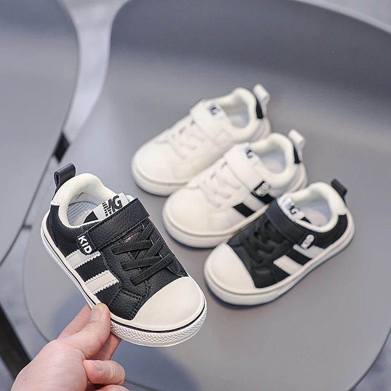 春秋新款低帮魔术贴舒适板鞋软底学步鞋宝宝女童休闲鞋1577-3