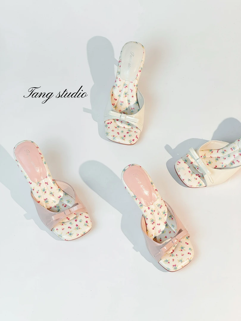 【Tang Studio】小碎花温柔气质百搭高跟凉鞋 (一鞋三穿) 8cm T256