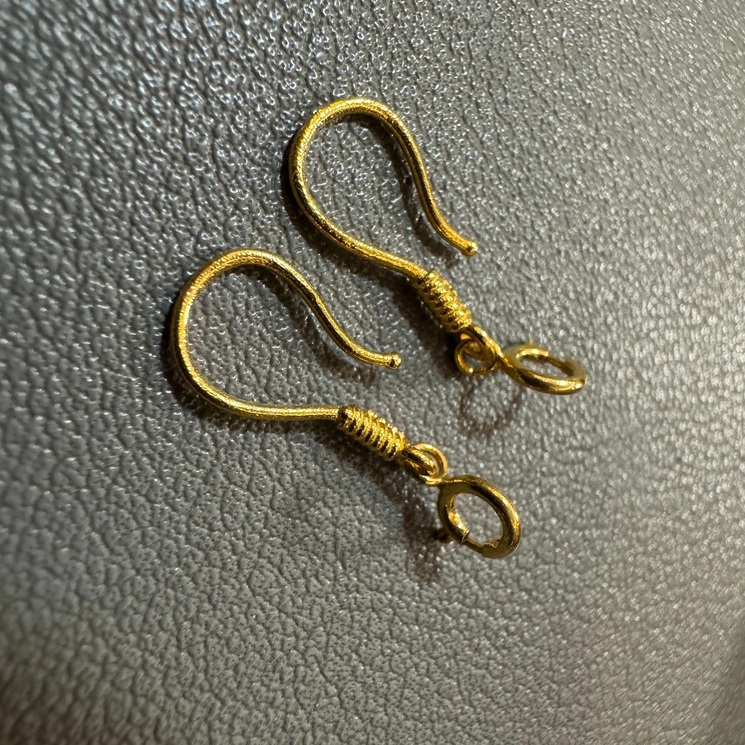 【貞寳館】18k金素款弹簧扣 耳钩