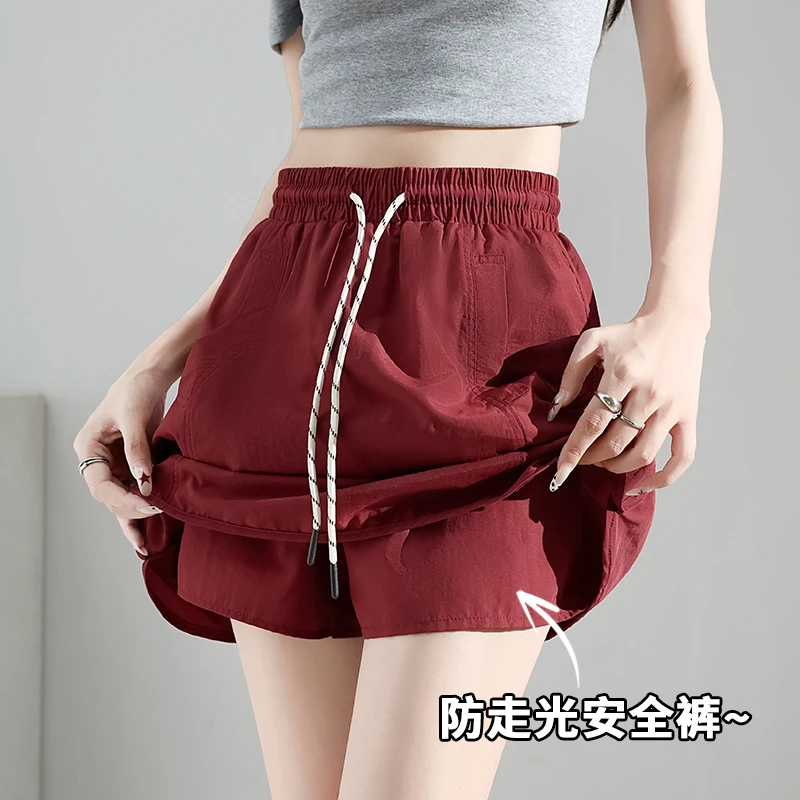 红色速干工装短裙女夏2025新款高腰显瘦防走光运动包臀半身裙