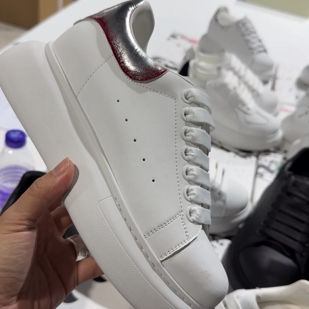 38女秒拍秒付，喜欢就拍