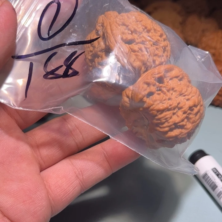 吊坠文玩核桃1呃呃呃呃