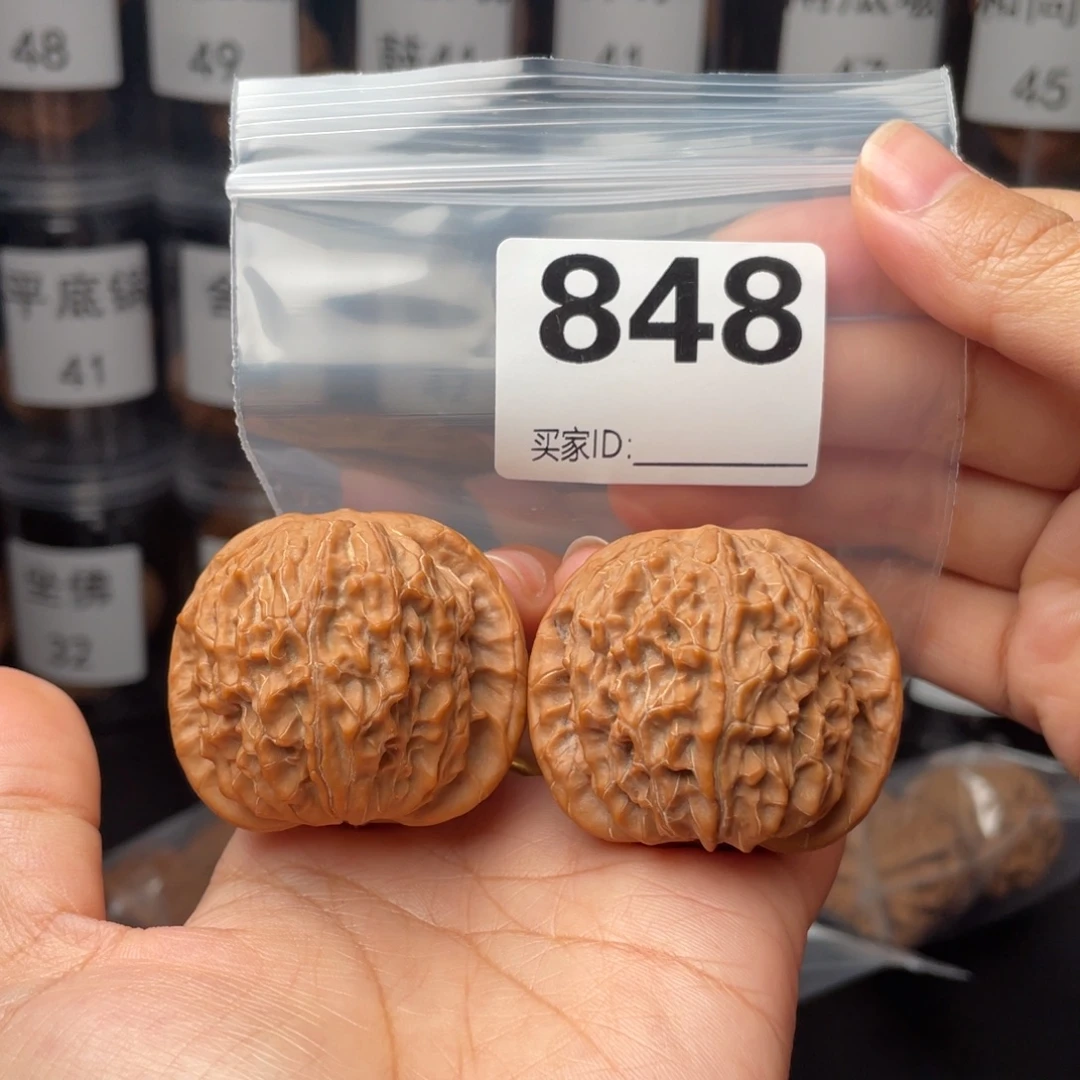 Y****文玩核桃把件43金麒麟