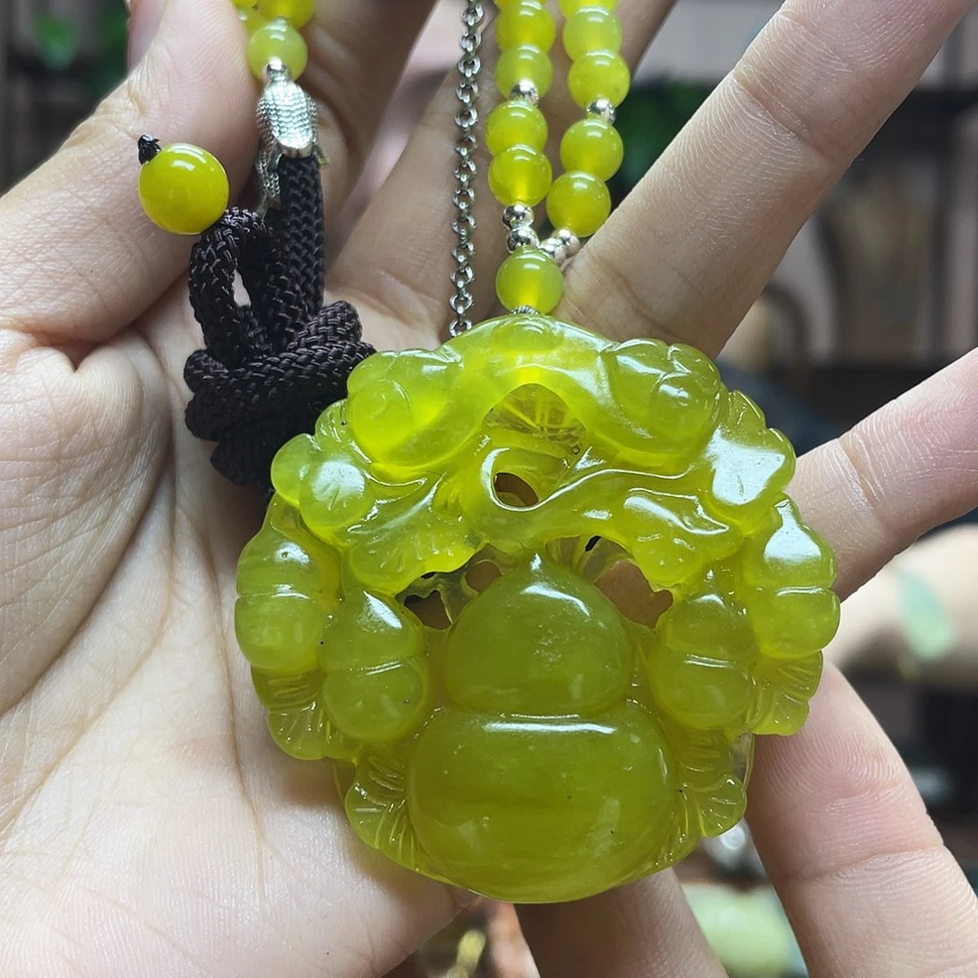 未镶嵌蛇纹石玉颈饰