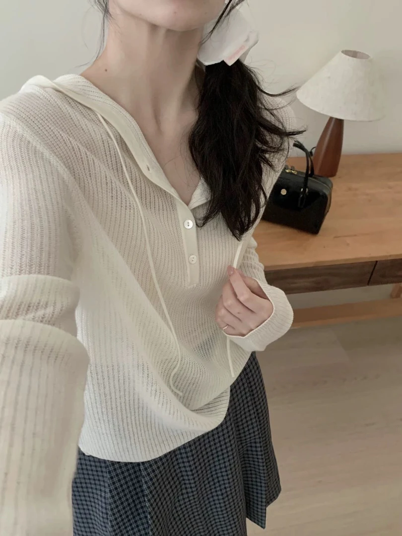 超好看！韩系糯叽叽休闲薄款镂空纽扣帽衫