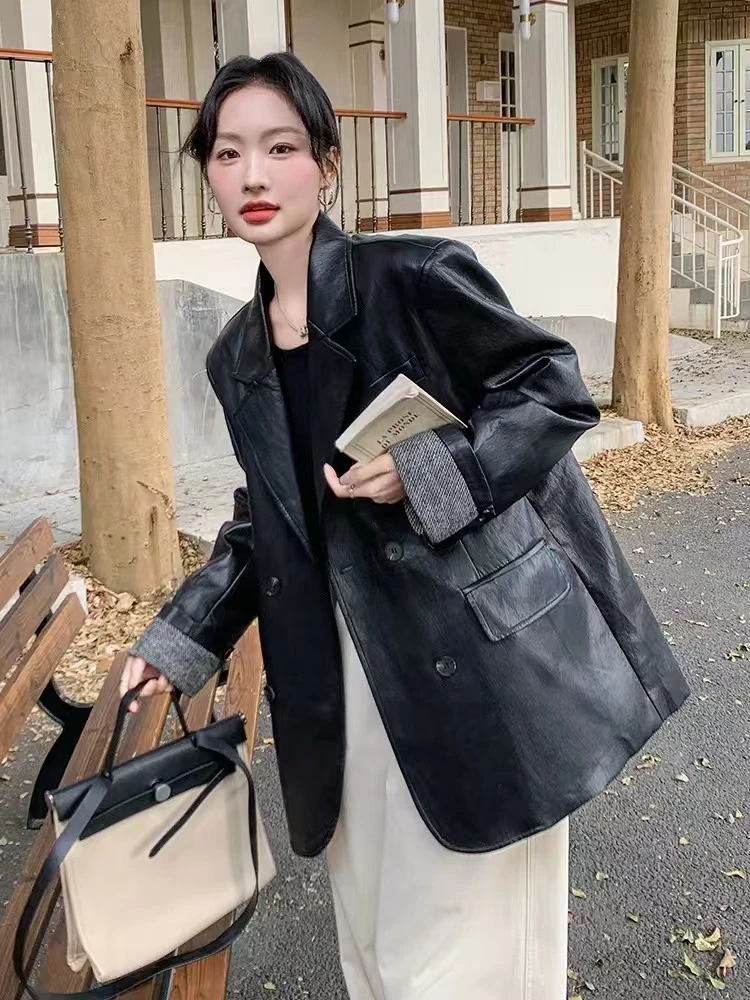 2025早春气质高级感黑色PU皮衣西装新款（6617）