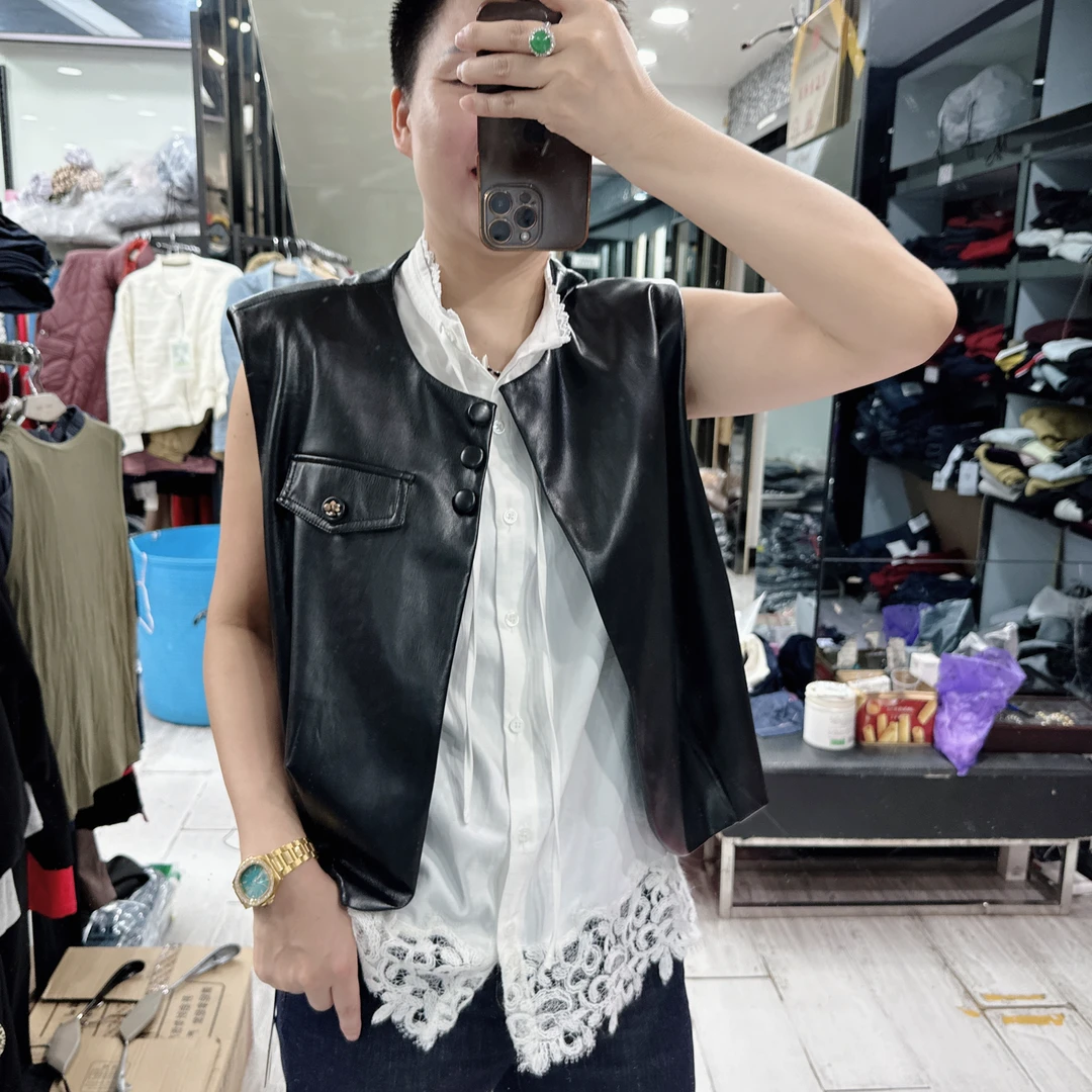 韩版超柔百搭时尚高质量2色皮马甲1395美丽