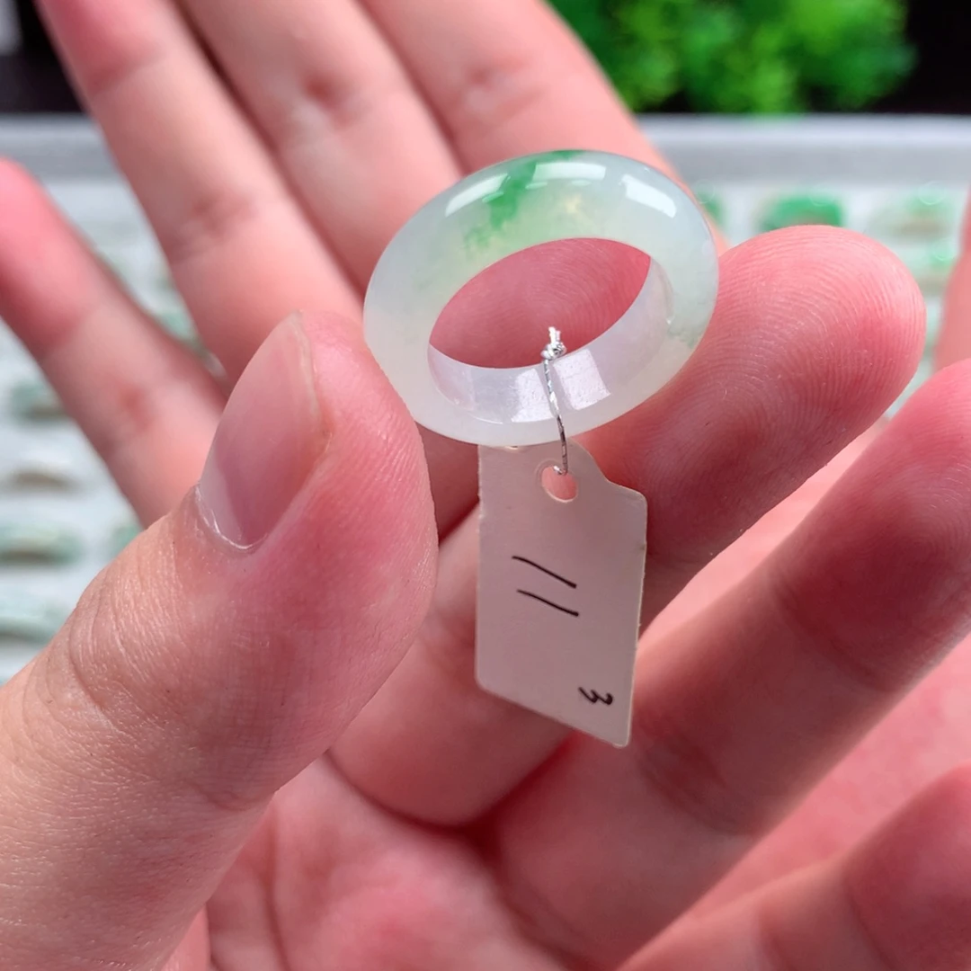 未镶嵌戒指翡翠洝天然