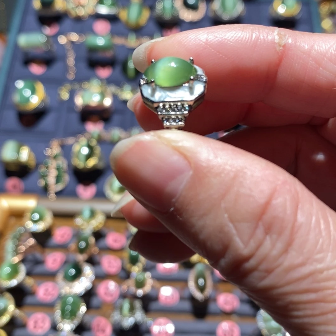 和田玉戒指未镶嵌