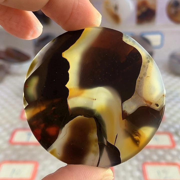 玛瑙/玉髓合金颈饰