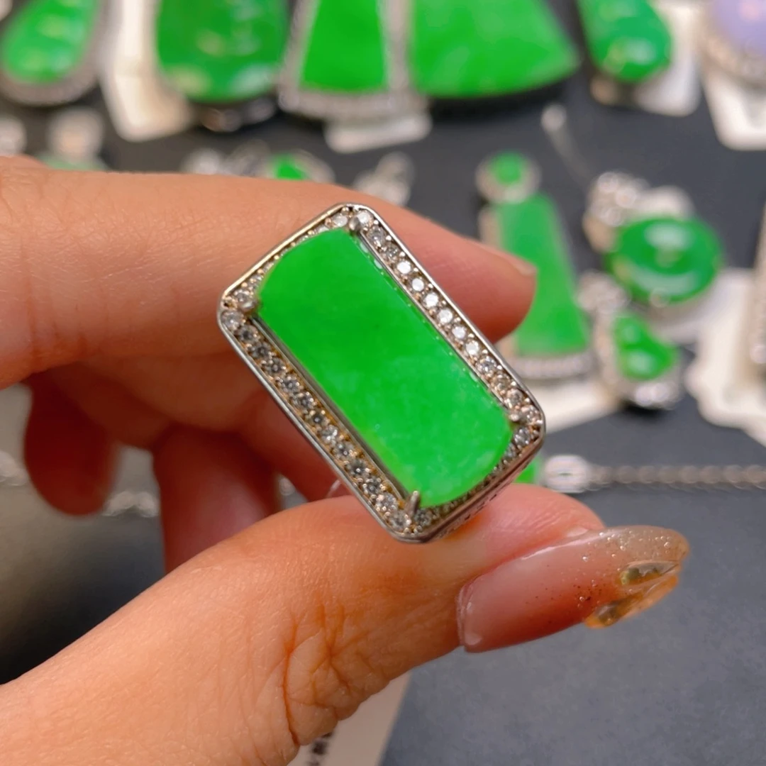 翡翠银S925镶嵌颈饰