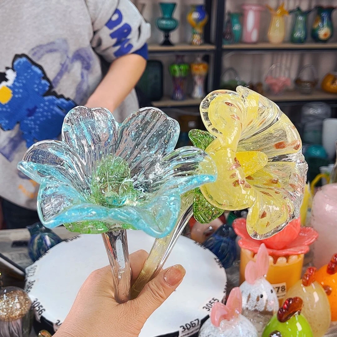 2朵夜光瑕花家悦琉璃工艺品