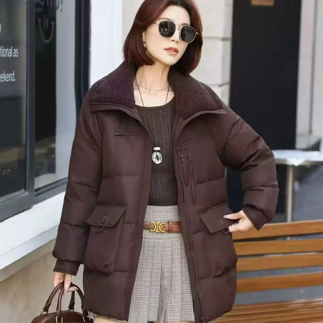 宽松中长款时尚保暖羽绒服