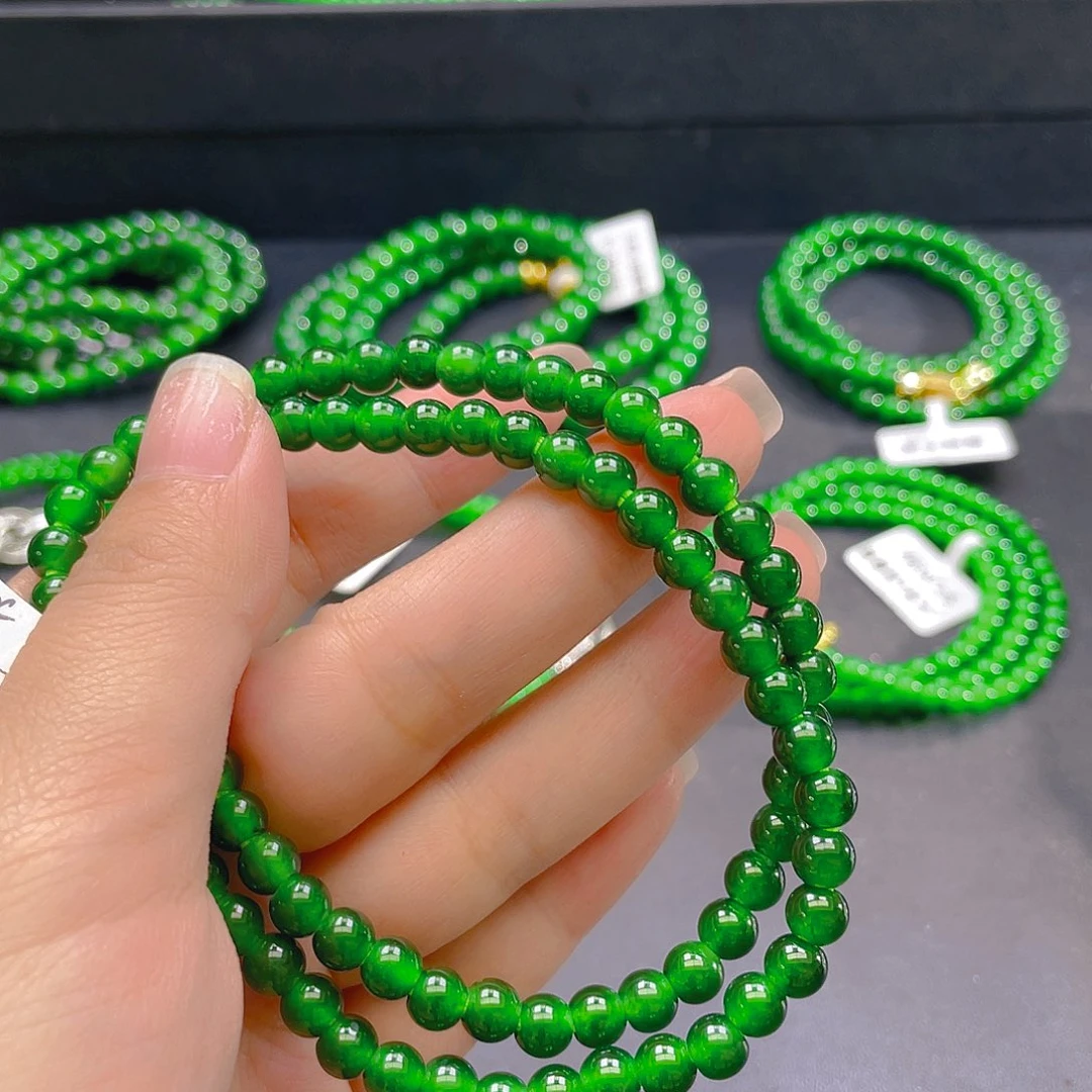 翡翠未镶嵌颈饰