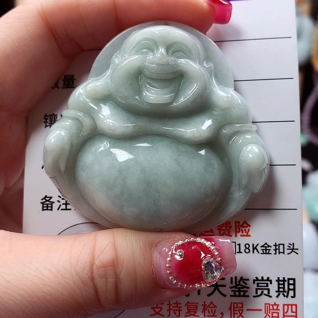 翡翠颈饰未镶嵌佛公