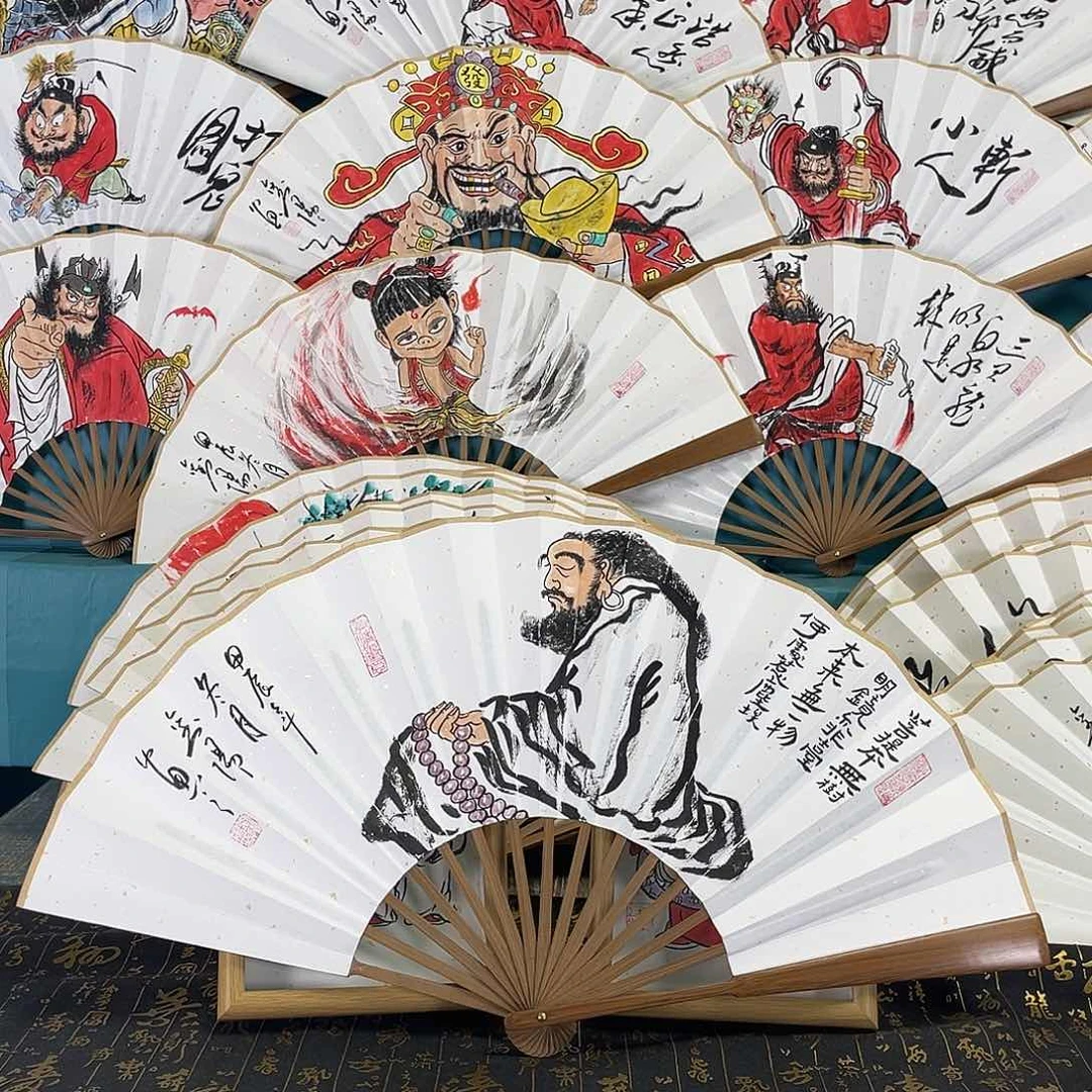 国画落**年手绘折扇一把