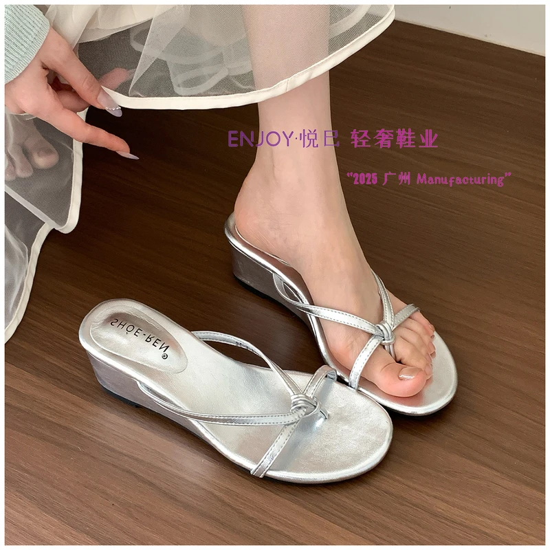 【轻奢】ENJOY 悦己~ 柠檬塔塔法式坡跟细带夹趾拖鞋夏外穿凉鞋潮